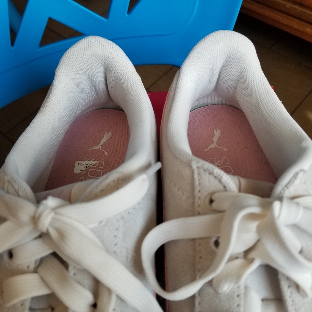 SOLD on Mercari Puma Vikky V2 Parchment/Rose White - Picture 7 of 12